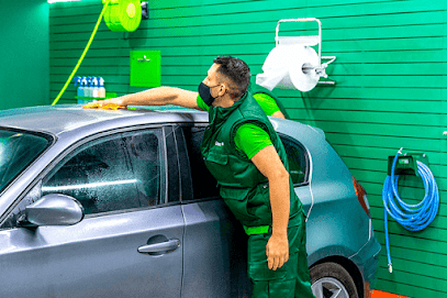 Green Wash Barceloneta Port vell