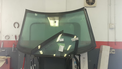 Glass Talleres Cristaleria del automovil MedinaGlass
