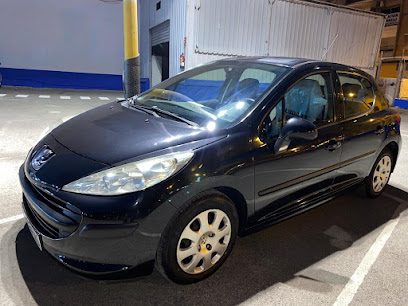 Lavadero de coches Luna