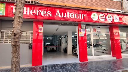 Talleres Autocir. Taller de Plancha y Pintura