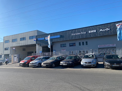 Vehículos de Ocasión Fernández Hidalgo | Mercedes-Benz, BMW, Audi. 1 año garantía de nuestro taller.