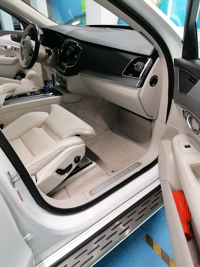 Lavadero de coches Zaragoza. GoodWash