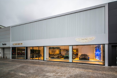 Concesionario Oficial Aston Martin | QUADIS Gallery
