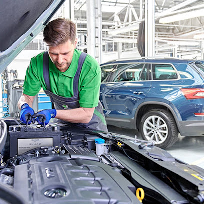 AutoCenter Madrid - Taller Oficial ŠKODA en las Tablas