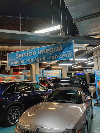 Detailcar Parking El Carmen