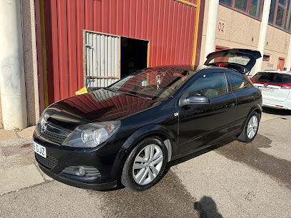 Limpieza sobre ruedas- Limpieza de coches a domicilio.
