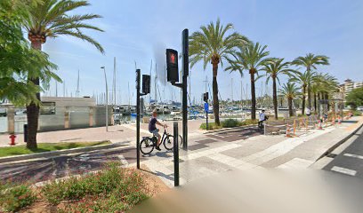 Muvon Carsharing Parking Naviera Balear